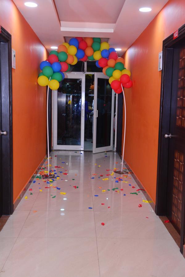 Hotel Devbhoomi Inn Rishīkesh Buitenkant foto
